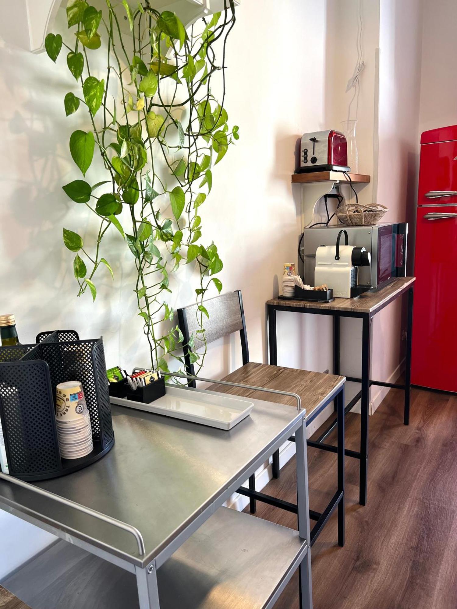 Eufonia Vinyl Friendly Apartment Рим Екстериор снимка