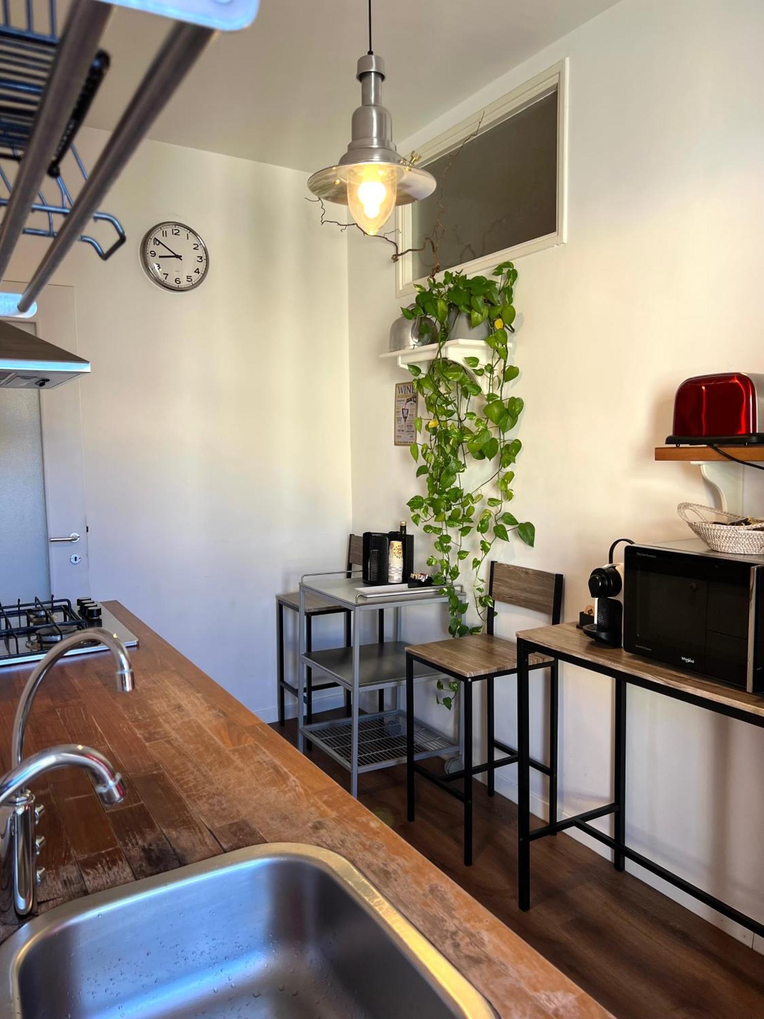 Eufonia Vinyl Friendly Apartment Рим Екстериор снимка