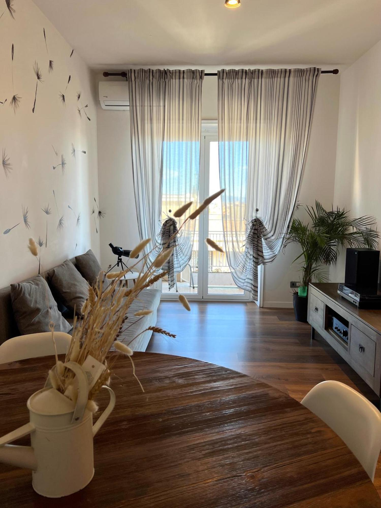 Eufonia Vinyl Friendly Apartment Рим Екстериор снимка